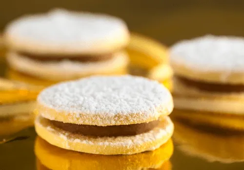 Cómo Hacer Alfajores de Maicena | Receta Peruana Auténtica foto de receta de alfajores de maicena en blog peru comidas