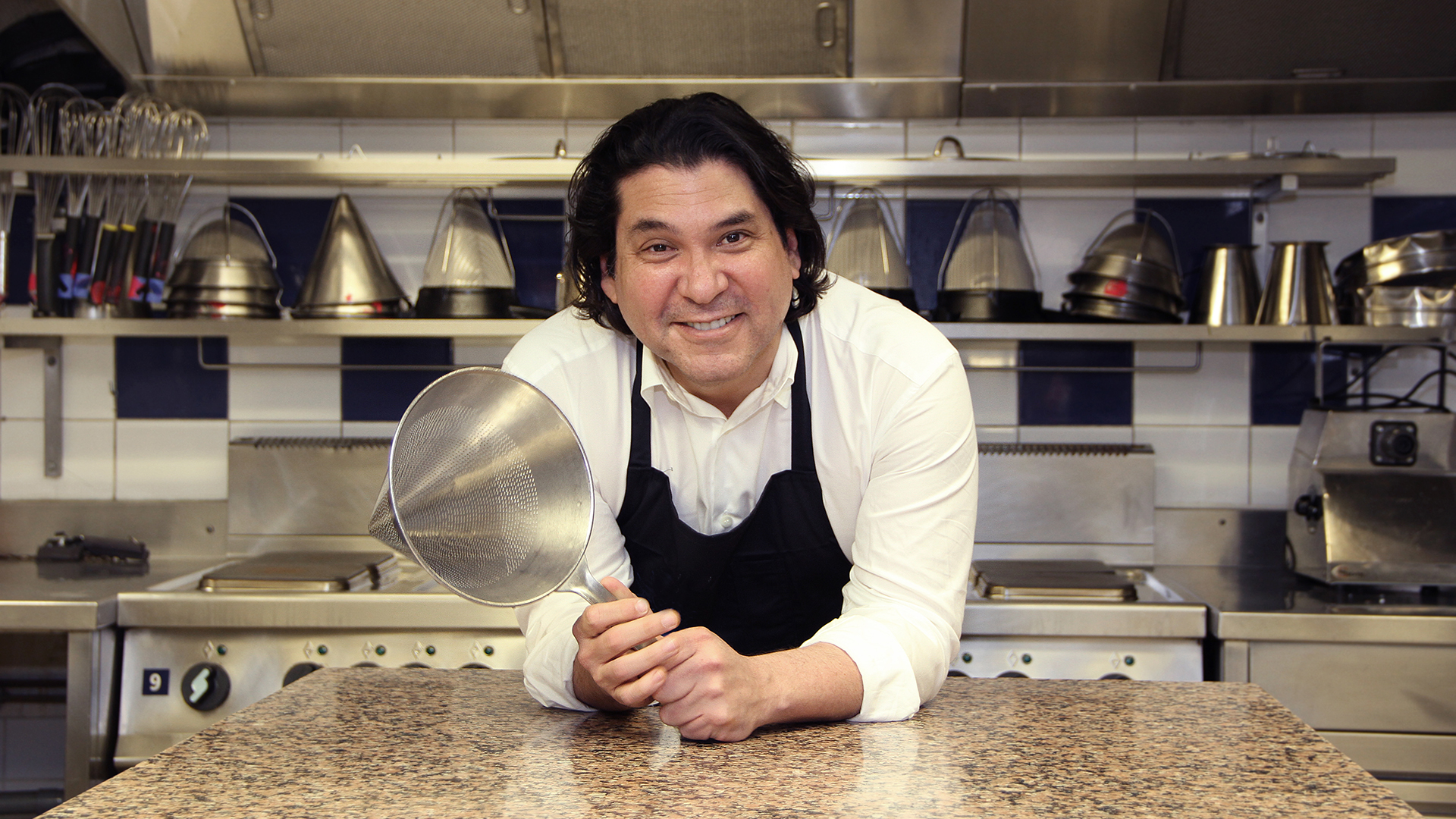 Gastón Acurio Biography: The Peruvian Chef Who Transformed World Cuisine and Promoted Peru Peruvian chef Gastón Acurio on the Perú Comidas blog